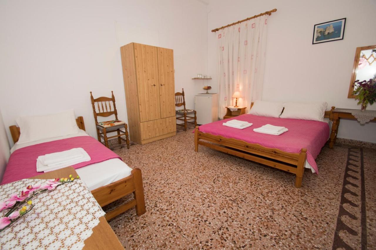 Damianos Rooms Adamantas  Exterior foto