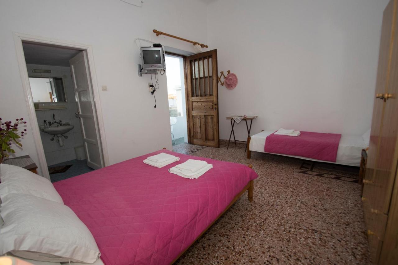 Damianos Rooms Adamantas  Exterior foto